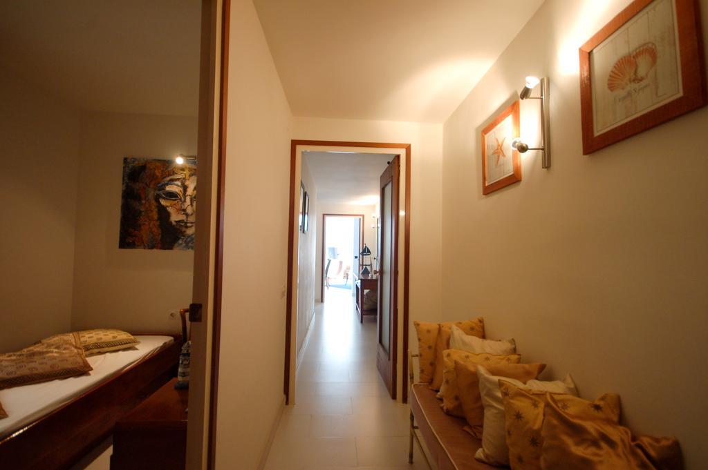 Lets Holidays Tossa De Mar Beach Apartment Exterior photo