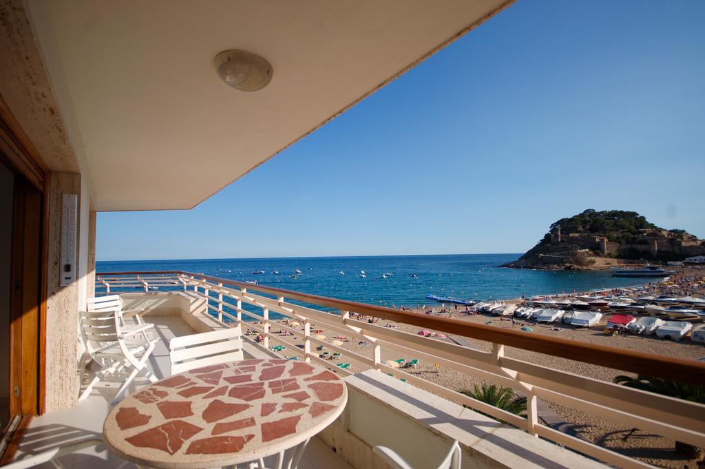 Lets Holidays Tossa De Mar Beach Apartment Exterior photo