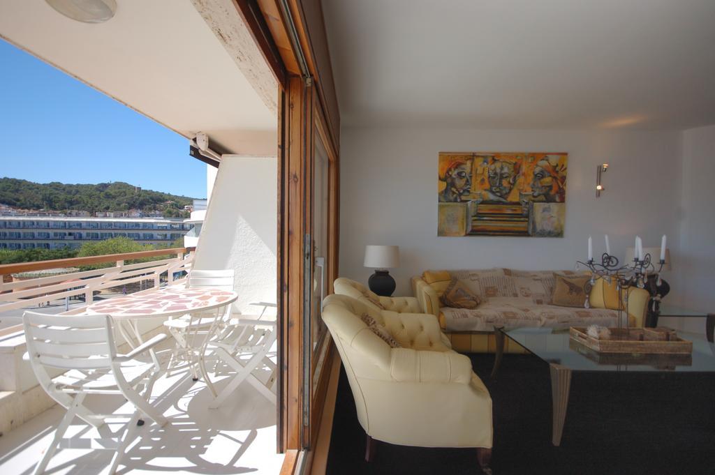 Lets Holidays Tossa De Mar Beach Apartment Exterior photo